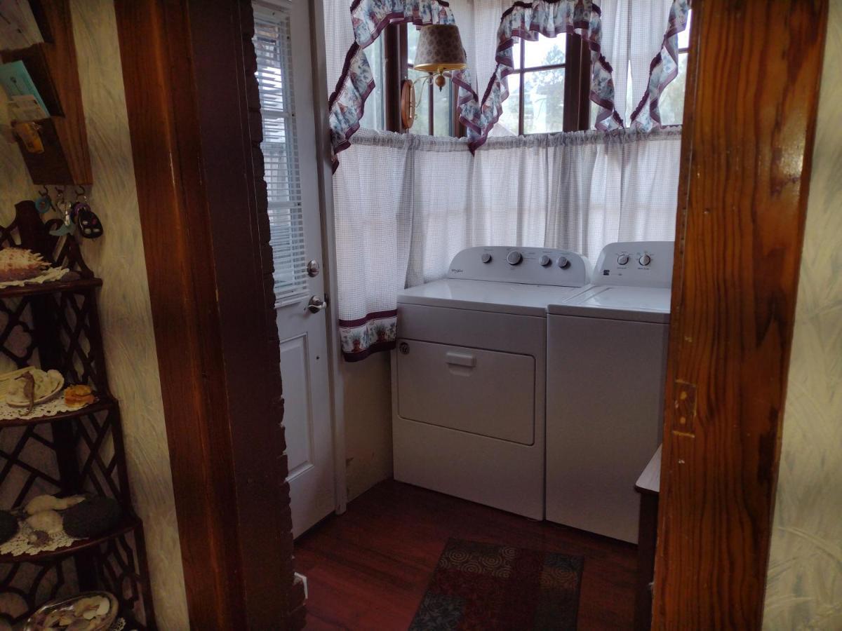 Quiet Full-Size Bed Close To Town 420 Friendly Trinidad Εξωτερικό φωτογραφία